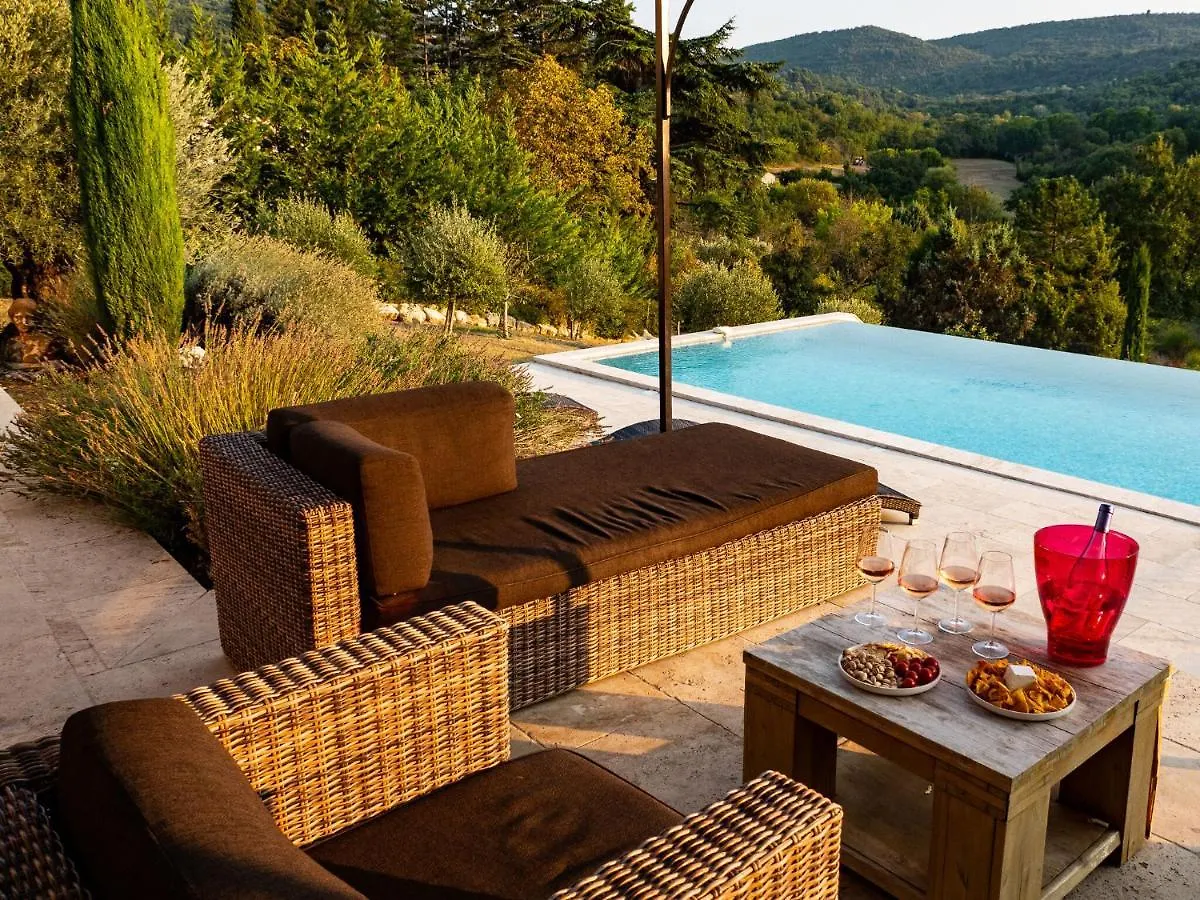 Luxury Villa In Provence With A Private Pool Martres-Tolosane 0*,  Francia
