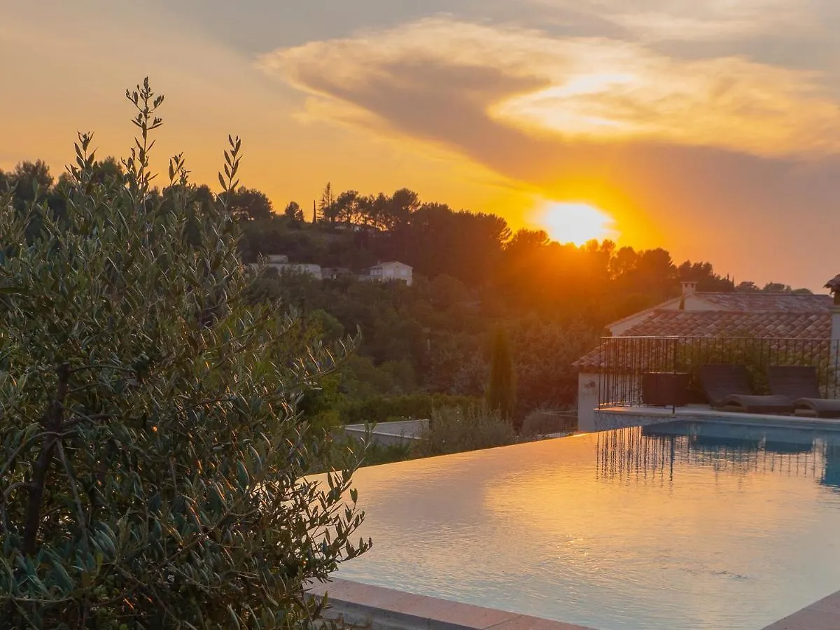 Luxury Villa In Provence With A Private Pool Martres-Tolosane